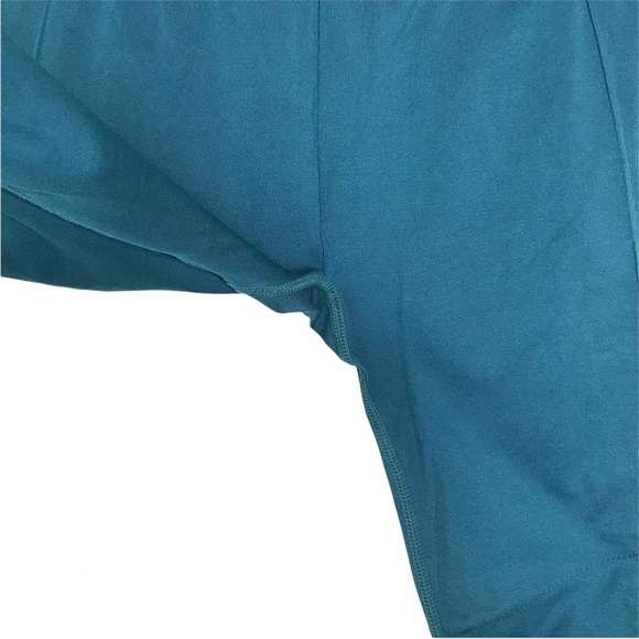 Fabletics Sync High Waisted Perforated 7/8 Teal Leggings Blue Green Medium - Picture 6 of 9